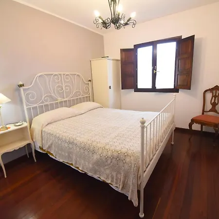 Hotel La Casona De Llano *